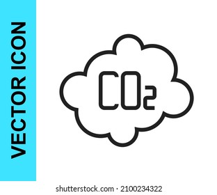 Emisiones de CO2 de la línea negra en el icono de la nube aisladas en el fondo blanco. Fórmula de dióxido de carbono, concepto de contaminación por smog, concepto de medio ambiente.  Vector