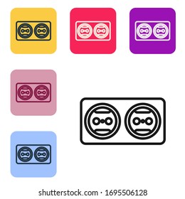 Icono de toma eléctrica de línea negra aislado en fondo blanco. Toma de corriente. Símbolo de rosette. Establecer iconos en botones cuadrados de color. Ilustración vectorial