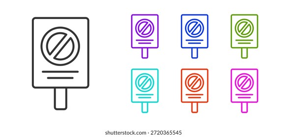 Linha preta Ícone de protesto isolado no fundo branco. Reunião, manifestante, piquete, discurso, banner, cartaz de protesto, petição, líder, folheto. Defina os ícones com cores. Vetor
