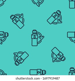 Línea negra Icono de botellas plásticas recicladas aisladas sin fisuras en el fondo verde. Ilustración vectorial