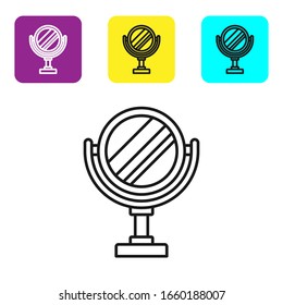Icono de espejo de maquillaje redondo de línea negra aislado en fondo blanco. Defina los iconos con los botones cuadrados coloridos. Ilustración vectorial