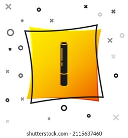 Articulación de la marihuana negra, icono de esquirla aislado en fondo blanco. Cigarrillo con droga, cigarrillo de marihuana enrollado. Botón cuadrado amarillo. Ilustración vectorial