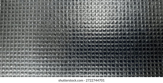 Textura de azulejos de metal preto. Textura de metal feita de placas de azulejo de carbono no design exterior do telhado. Fundo de textura de azulejo metálico. Materiais de construção. Design de interiores, decoração