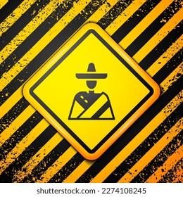 Mexicano negro con un icono en el sombrero, aislado de fondo amarillo. Hispano con bigote. Signo de advertencia. Vector