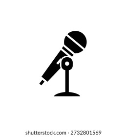 Microfone preto no suporte isolado ilustração vetorial design plano arte minimalista