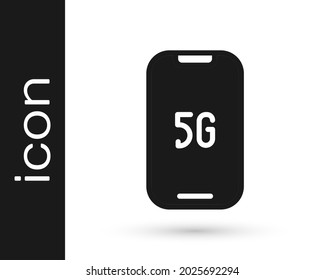 Teléfono móvil negro con 5G nuevo icono inalámbrico de Internet aislado en fondo blanco. Tecnología de velocidad de datos de conexión de alta velocidad de red global.  Vector