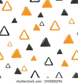 Triángulos de tinta negra y naranja aislados en un fondo blanco. Patrón geométrico sin costuras. Ilustración gráfica plana vectorial a mano. Textura.