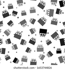 Black Pack of beer bottles icon isolated seamless pattern on white background. Case crate beer box sign.  Vector Illustration