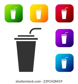 Schwarzes Papierglas mit Trinkwasserstroh und Wassersymbol einzeln auf weißem Hintergrund. Limonade Glas trinken. Frisches Kaltgetränk Symbol. Die Symbole werden in den Tasten für das Farbquadrat eingestellt. Vektorgrafik