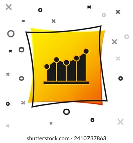 Icono de la infografía de la gráfica de color negro aislado en fondo blanco. Signo de diagrama de diagrama. Botón cuadrado amarillo. Ilustración vectorial