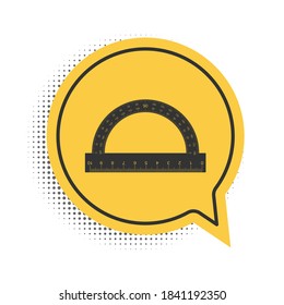 Cuadrícula de protractor negro para medir el icono de grados aislado en el fondo blanco. Medidor de ángulo de inclinación. Herramienta de medición. Símbolo geométrico. Símbolo amarillo de burbuja de habla. Vector.