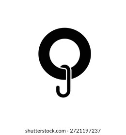 Um anel preto com um gancho preto suspenso dele em um fundo branco.