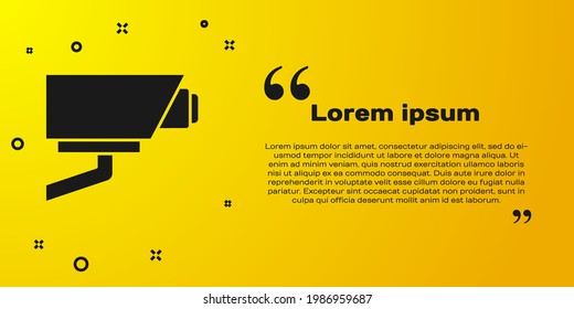 Schwarze Sicherheitskamera Symbol einzeln auf gelbem Hintergrund.  Vektorgrafik