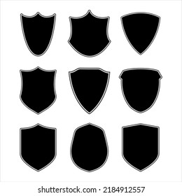 Colección de ilustraciones vectoriales de diseño retro de escudo negro aislado en fondo blanco