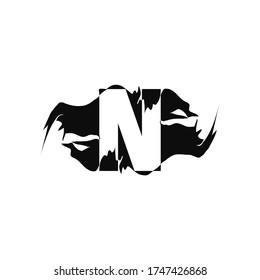 Black Splash N Negative Space Letter Logo Symbol. Abstraktes Design-Konzept Kunst Bergsplash mit verborgenen Buchstaben Vektordesign.