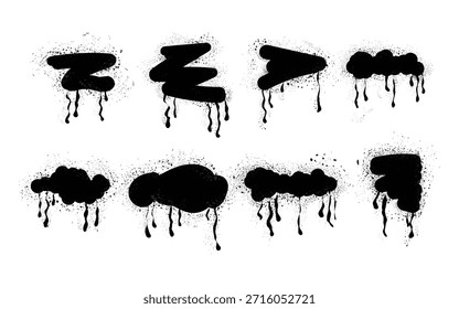 Los gotas de pintura en spray negro crean Formas abstractas sobre un fondo blanco que ofrecen una estética urbana sucia perfecta para agregar un toque artístico crudo a los diseños.