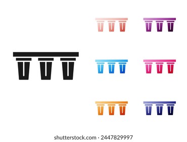 Icono de filtro de agua negro aislado sobre fondo blanco. Sistema de filtración de agua. Sistema de ósmosis inversa. Establecer iconos coloridos. Vector
