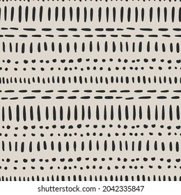 Black and white african mud cloth tribal ethnic pattern with geometric elements. Seamless vector pattern with abstract, traditional, tribal design, hand drawn.