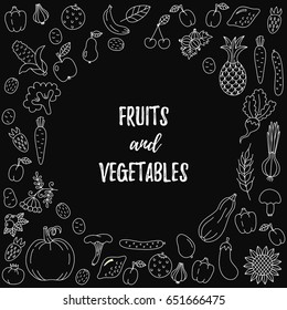 Black and white doodle fruits and vegetables decorative round frame