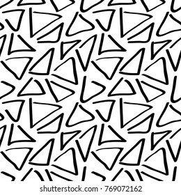 Black and white hand draw seamless background pattern of triangles