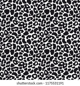Black and white leopard seamless pattern. Animal skin design, vector illustration background.