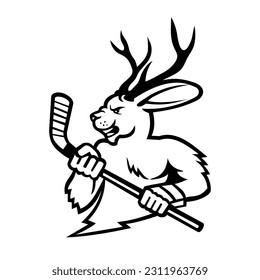 Imagen de mascota blanca y negra de la cabeza de un jugador de hockey sobre hielo de jackalope sosteniendo un bastón de hockey sobre hielo visto desde el lado sobre fondo aislado en estilo retro.