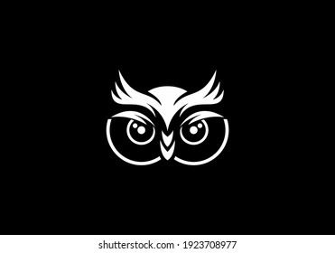 Black and white of owl face design