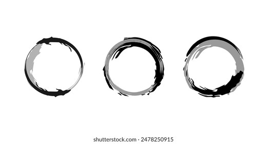 Black and white round frame. Attractive unique line gold ring design