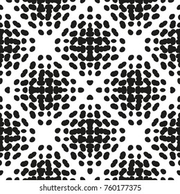 Black and White Seamless Ethnic Pattern. Vintage, Grunge, Abstract Tribal Background for Textile Design, Wallpaper, Surface Textures, Wrapping Paper