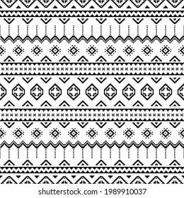 Black and white seamless pattern in boho style. Vector wallpaper with ethnic aztec ornament. Aztec abstract pattern. Folk stylized print template. Summer fashion.