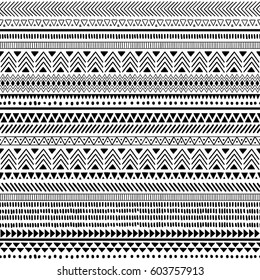 black and white tribal vector seamless pattern with doodle elements. aztec fancy abstract geometric art print. ethnic hipster background. hand drawn. Wallpaper, cloth design, fabric, textile.