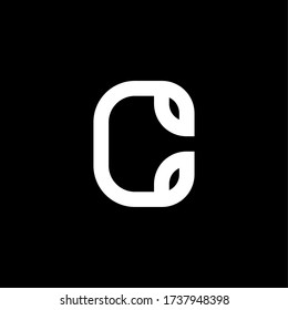 Letra de hoja vectorial negra y blanca C. C Leafs Diseño de letras.