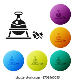 Schwarze Hexenkessel und Zaubersteinsymbol einzeln auf weißem Hintergrund. Symbole in den Farbkreisknöpfen einstellen. Vektorillustration-Illustration