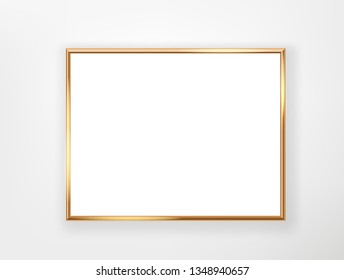 Marco en blanco con borde dorado. Plantilla para un texto