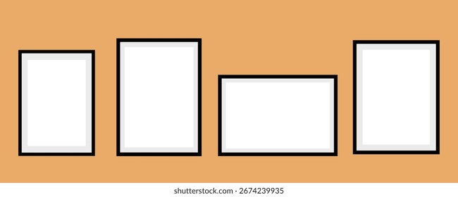Maqueta de marcos de fotos en blanco. Un conjunto de cuatro marcos negros vacíos en diferentes tamaños para arte o carteles, colgando de una pared beige para el diseño de interiores.
