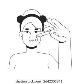Mulher loira aplicando soro facial com ilustração de contorno de conta-gotas. Cuidados com a pele de hidratação. Pele brilhante. Personagem branco caucasiano de linha 2D feminino isolado em branco. Imagem linear de tinta vetorial monocromática
