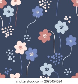 Blühende Frühlingsblumen, Vektornahtloses Muster. Boho Baby blüht blauer Hintergrund. Dekoratives Bodendesign für Kindergarten und Babytextilien.