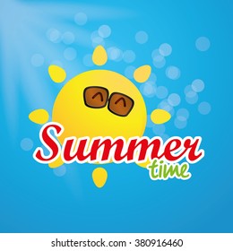 Blue background with text and a happy sun for summer vacations