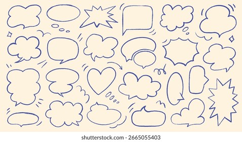 Burbujas de discurso de boceto de carbón azul sobre fondo beige: cómic dibujado a mano y Formas de globo de pensamiento