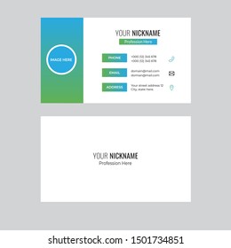 Tarjeta de visita azul creativa moderna y colorida tarjeta de identificación de tarjeta de presentación Nombre tarjeta de identificación Plantilla de impresión Vector de diseño plano Ilustración. Diseño de diseño para uso personal y empresarial - Vector