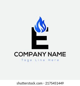 Logo De Blue Fire En La Plantilla De La Letra E. Letra azul de fuego en E, concepto inicial de signo de fuego
