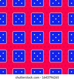 Icono de los dados de Blue Game aislado sin fisuras en el fondo rojo. Juegos de casino.  Ilustración vectorial