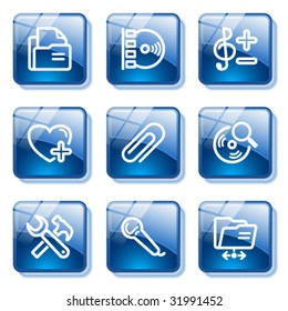 Blue glass button 11