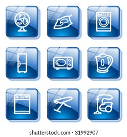 Blue glass button 18