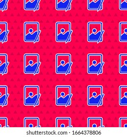 Icono de comprimido gráfico azul aislado sin fisuras en fondo rojo. Ilustración vectorial