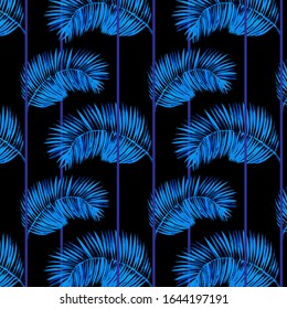 Hojas de palma azules con líneas verticales sobre fondo negro. Patrón tropical vectorial.
