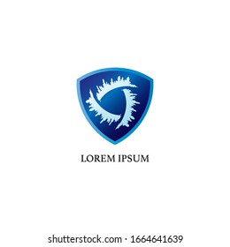 Blaues Schild mit abstrakter Splash-Vortex-Illustration im Inneren. Design-Vorlage für das Design der Logos von Sturmwächter. Hurrikan, Tornado Logo-Konzept einzeln auf weißem Hintergrund. 