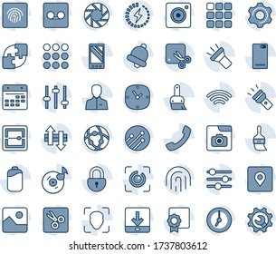Tinta azul y sombra editable conjunto de iconos de línea vector - vector móvil, teléfono de vuelta, llamada, menú, cámara, galería, ajustes, temas, usuario, reloj, campana, registro, escáner, red, calendario, descarga