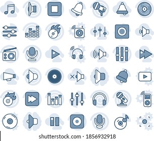 Tinta azul y sombra editable conjunto de iconos de línea vectorial - vector vinilo, disco de llama, micrófono, radio, altavoz, configuración, ecualizador, auriculares, botón de parada, avance rápido, rec, tuning, campana, grabación, música