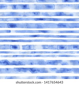 Patrón de acuarela rayado azul y blanco. Pincel impreso en papel. Ilustración vectorial.